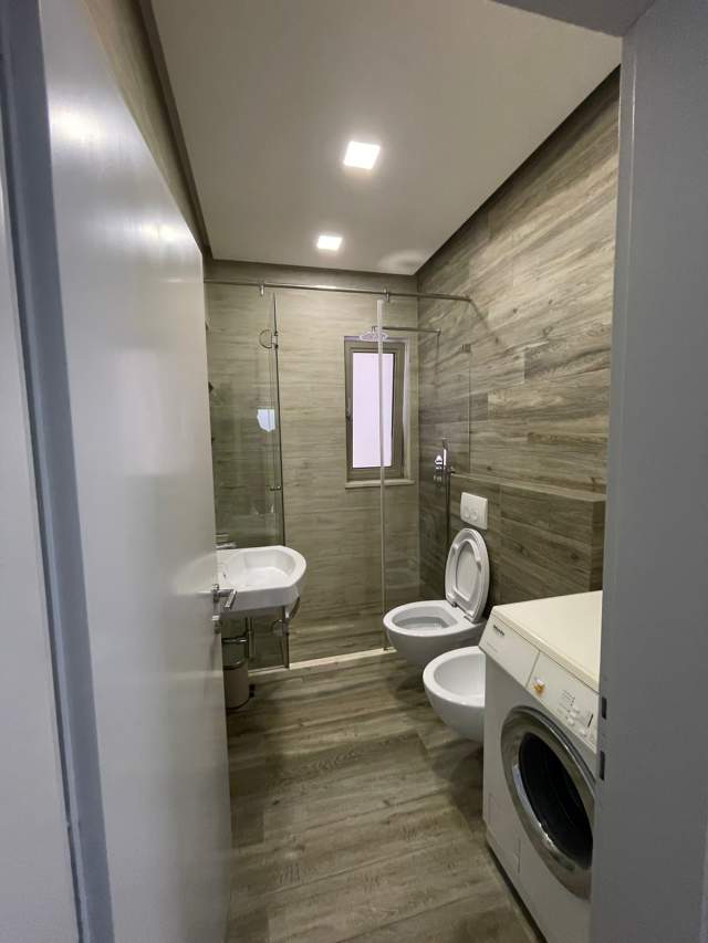 Tirane, jepet me qera apartament 2+1+BLK Kati 2, 114 m² 500 Euro (mihal grameno)