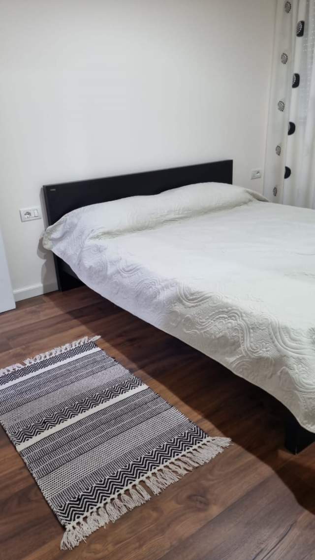 Tirane, jepet me qera apartament 1+1+BLK Kati 3, 70 m² 400 Euro (PROKOP MIMA)
