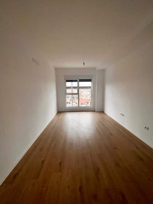 Tirane, shitet apartament 2+1 Kati 5, 88 m² 124.000 Euro (Filip Jano)