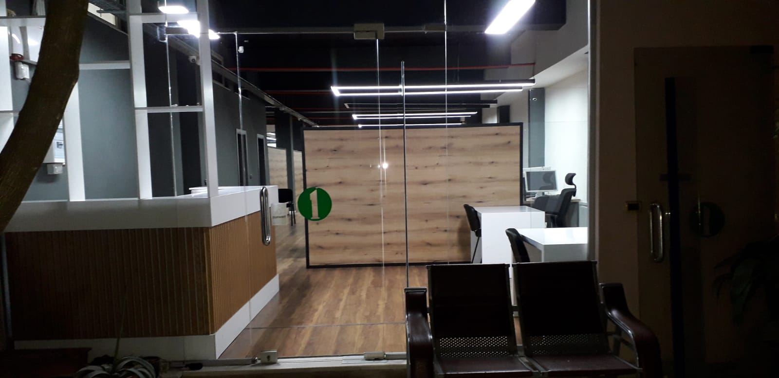 Tek 21 dhjetori jepet me qera ambjent 300 m2