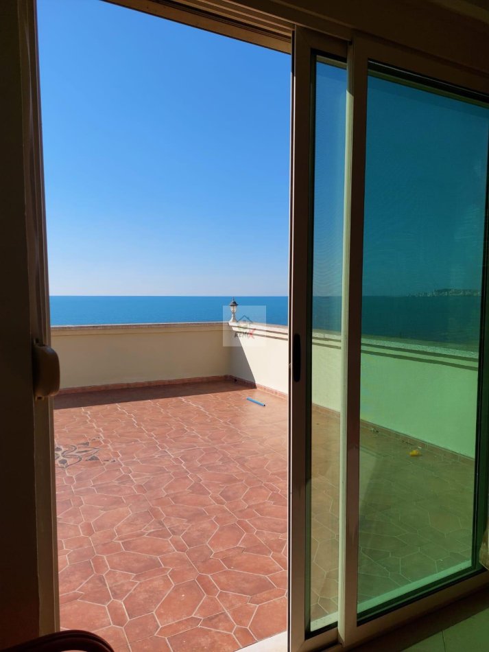 Shkembi Kavajes, shitet apartament+verande | Penthouse 3+1+Ballkon Kati 7, 188.000 € 