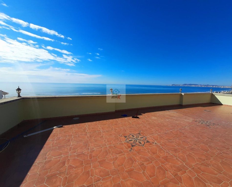 Shkembi Kavajes, shitet apartament+verande | Penthouse 3+1+Ballkon Kati 7, 188.000 € 