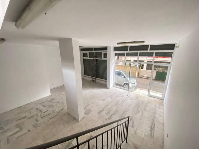 Shqiperi, shitet dyqan Kati 0, 110 m² 115.000 Euro (Rruga Dritan Hoxha)