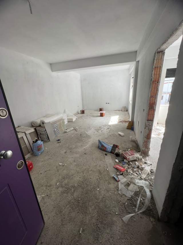 Tirane, shitet apartament 1+1+BLK Kati 3, 62 m² 85.000 Euro (KODRA E DIELLIT 1)