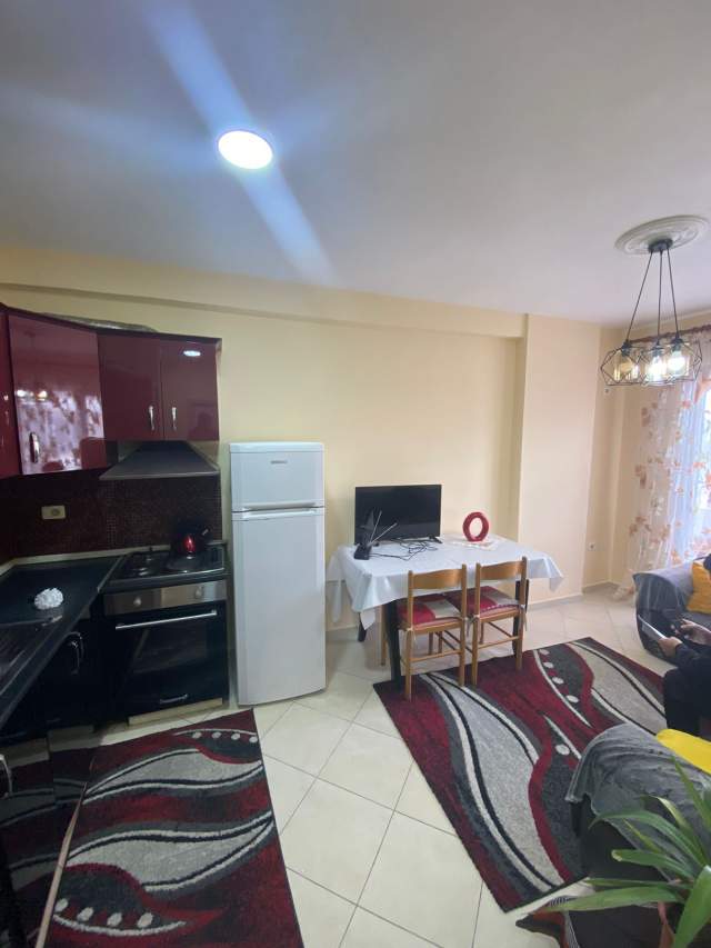 Tirane, shitet apartament 1+1+BLK Kati 8, 40 m² 58.000 Euro (ASTIR)