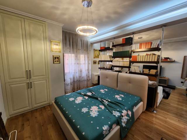 Tirane, jepet me qera apartament 1+1 Kati 5, 53 m² 500 Euro (Rruga Bardhok Biba)