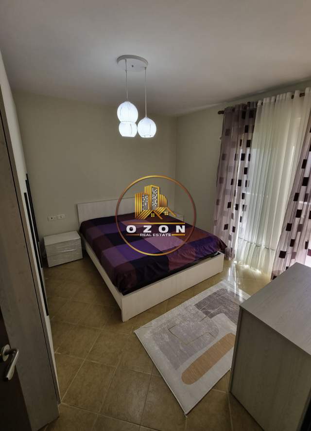 Tirane, jepet me qera apartament 2+1+A+BLK Kati 2, 96 m² 450 Euro (BLLOKU I VILAVE)
