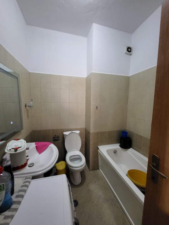 Tirane, ofert apartament 2+1+A+BLK Kati 3, 110 m² 300 Euro (Rruga Muhamet Deliu)