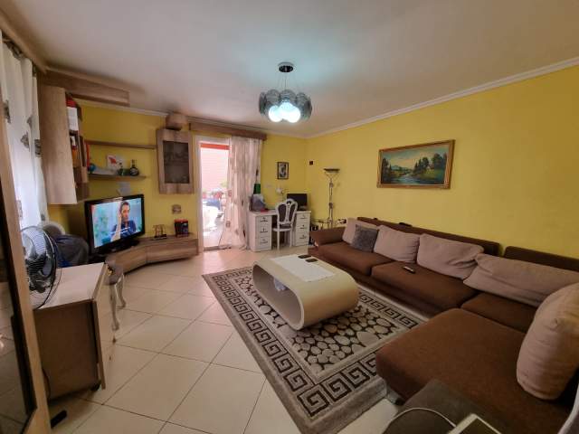 Tirane, shitet Penthouse 2+1+A+BLK Kati 5, 162 m² 125.000 Euro (Rruga Jordan Misja)