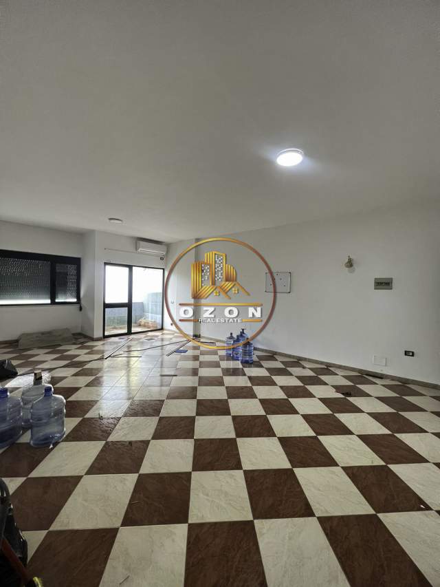 Tirane, jepet me qera apartament 2+1+A+BLK Kati 3, 120 m² 720 Euro (BLLOKU)