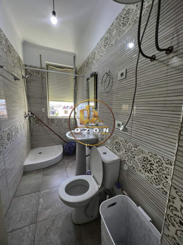 Tirane, jepet me qera apartament 2+1+A+BLK Kati 3, 80 m² 40.000 Leke (RRUGA SHEMSI HAKA)