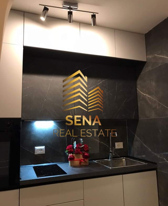 Tirane, jepet me qera apartament 1+1 Kati 1, 66 m² 350 € (Rruga Peti)