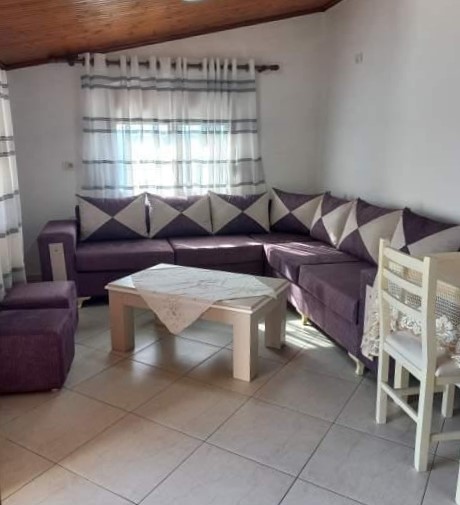Tirane, jap me qera apartament 2+1+Ballkon Kati 3, 92 m² 400 € (Anodn Frasheri)