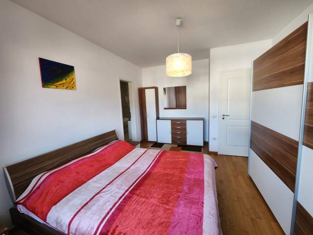 Tirane, jepet me qera apartament 2+1+BLK Kati 3, 116 m² 700 Euro (teg)