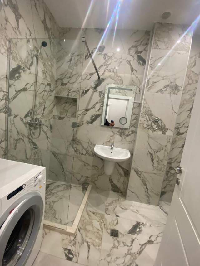 Tirane, jepet me qera apartament 1+1+BLK Kati 7, 62 m² 450 Euro (Teodor Keko)