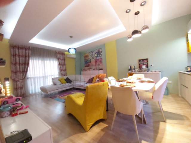 Tirane, shitet apartament 2+1+BLK Kati 3, 98 m² 106.000 Euro (Fresk)