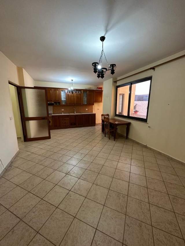 Tirane, shitet apartament 2+1 Kati 6, 104 m² 127.000 Euro