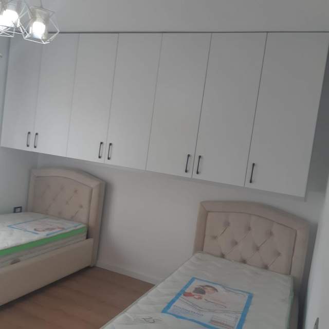 Tirane, shitet apartament Kati 5, 28 m² 50.000 Euro (Ruga Bardhyl)
