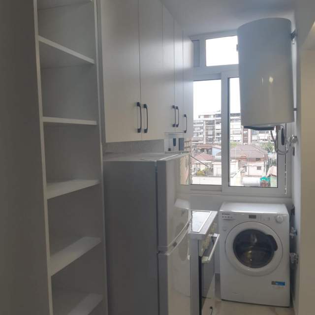 Tirane, shitet apartament Kati 5, 28 m² 50.000 Euro (Ruga Bardhyl)