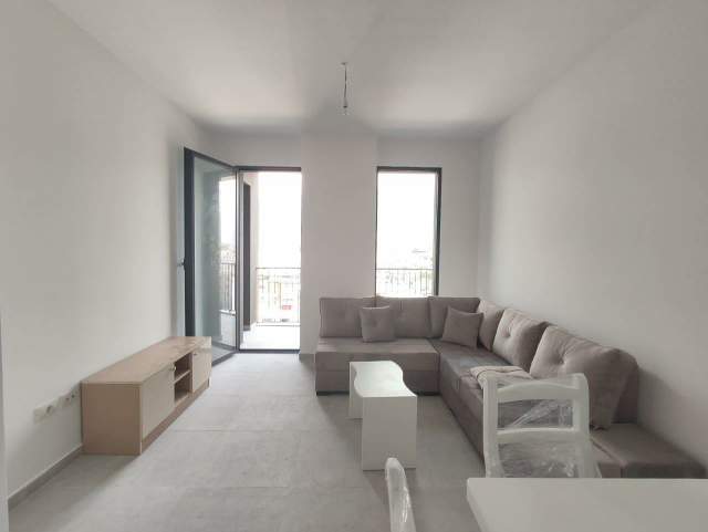 Tirane, jepet me qera apartament 1+1 Kati 6, 65 m² 350 Euro (ASL Oxhaku)