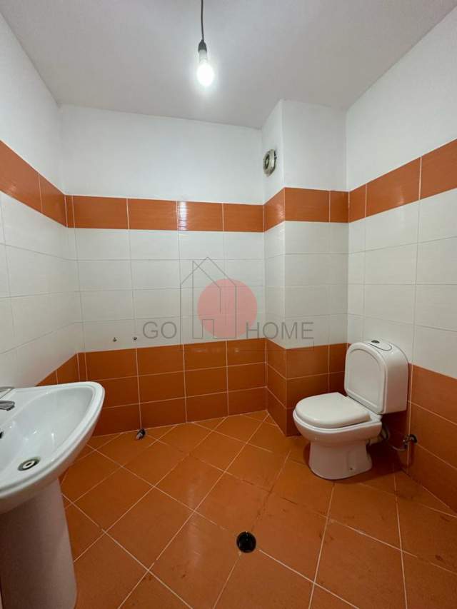 Tirane, shitet apartament 2+1+BLK Kati 6, 97 m² 73.000 Euro (Pallatet e Verdha)