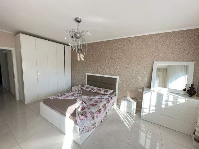 Tirane, shitet apartament 2+1+BLK Kati 5, 96 m² 120.000 Euro (Vila L)