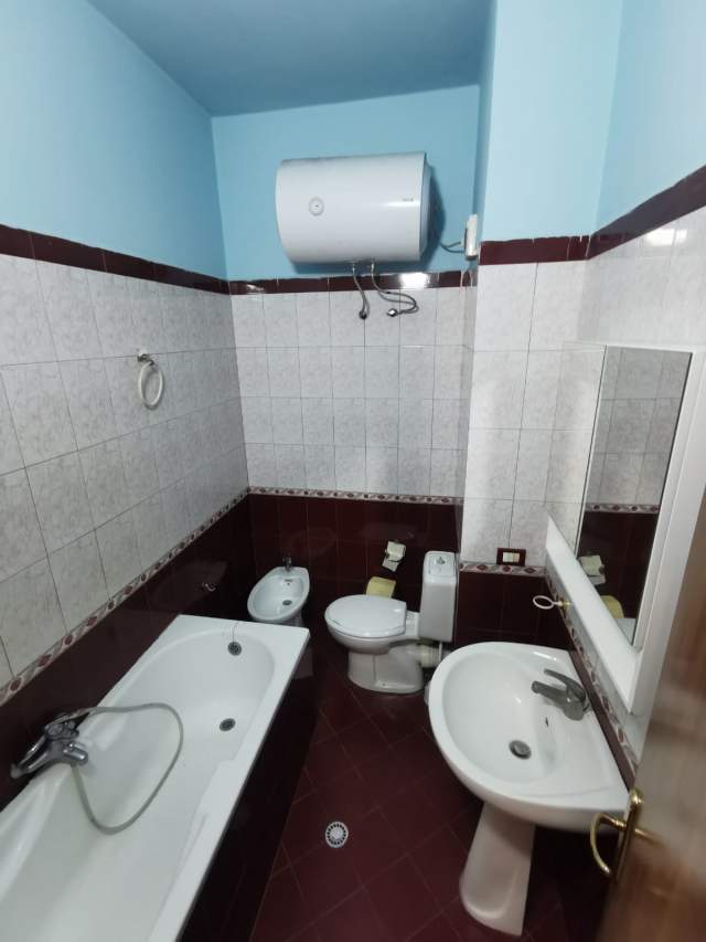 Tirane, shitet apartament 2+1+BLK Kati 9, 107 m² 150.000 Euro (Myslym Shyri)