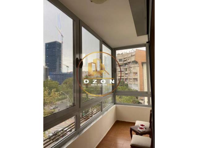 Tirane, jepet me qera apartament 2+1+A+BLK Kati 3, 120 m² 750 Euro (QENDER)