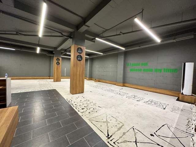 Tirane, jepet me qera ambjent biznesi Kati 0, 280 m² 1.500 Euro (Rruga e Elbasanit)