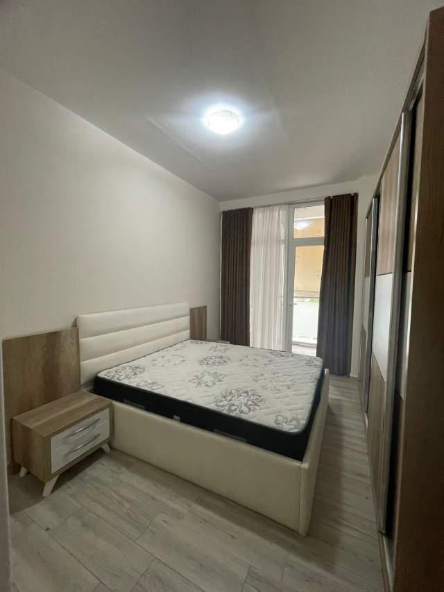 Tirane, jepet me qera apartament 2+1+BLK Kati 2, 100 m² 800 Euro (Kika 2)