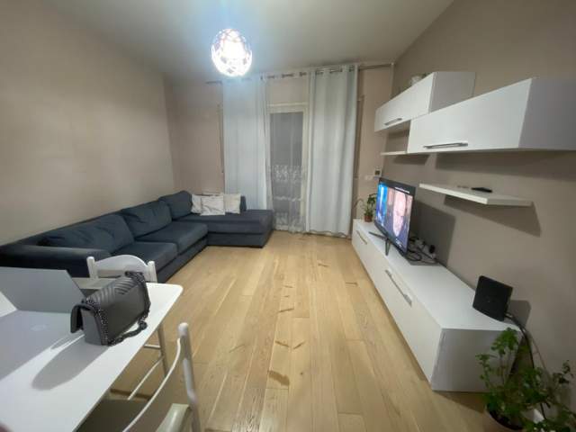 Tirane, jepet me qera apartament 1+1+BLK Kati 6, 75 m² 450 Euro (Rruga Panorama)
