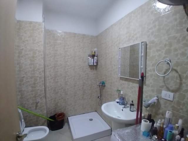 Tirane, jepet me qera apartament 75 m² 350 Euro (21 dhjetori prane report Tv)