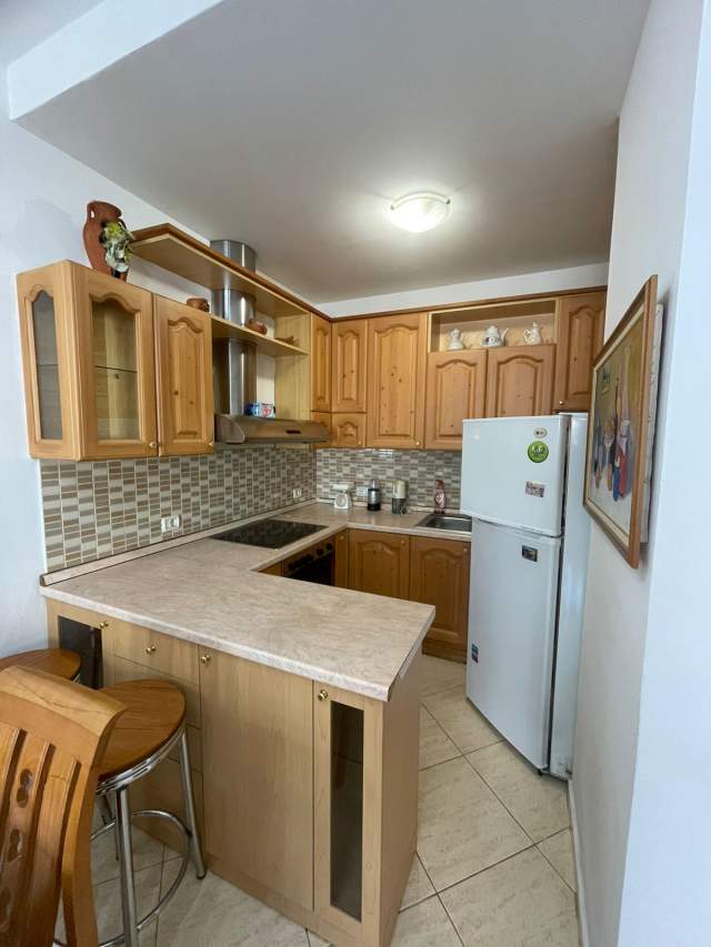 Tirane, jap me qera 68 m² 500 Euro (Stacioni i Trenit)