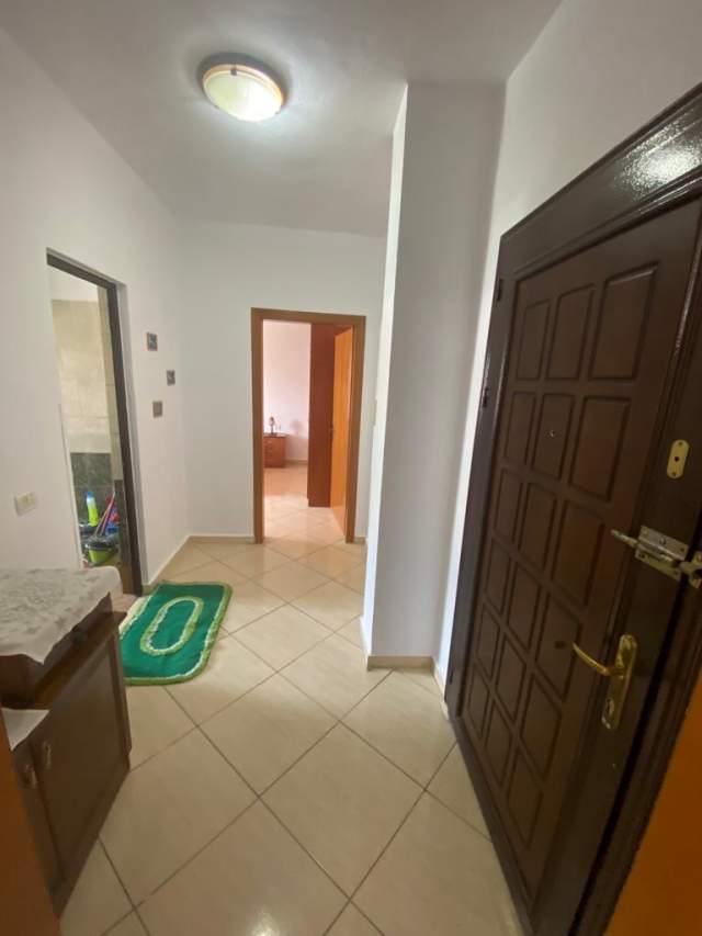 Tirane, shes apartament Kati 7, 67 m² 78.000 Euro (rruga xhanfize keko)