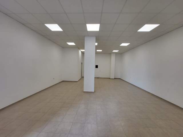 Tirane, jepet me qera ambjent biznesi Kati 0, 80 m² 460 Euro (rruga siri kodra)