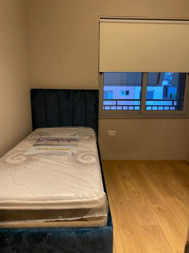 Tirane, shes apartament 2+1+BLK Kati 10, 90 m² 155.000 Euro (Komuna e Parisit)