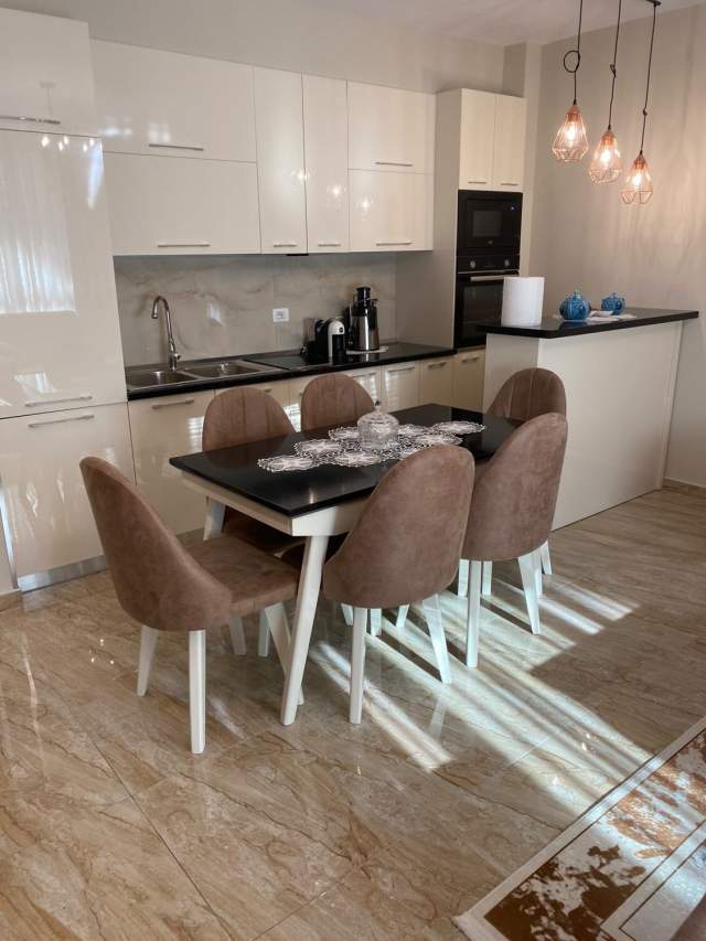 Durres, shitet apartament 1+1+BLK Kati 1, 73 m² 225.000 Euro (GJIRI I LALZIT)