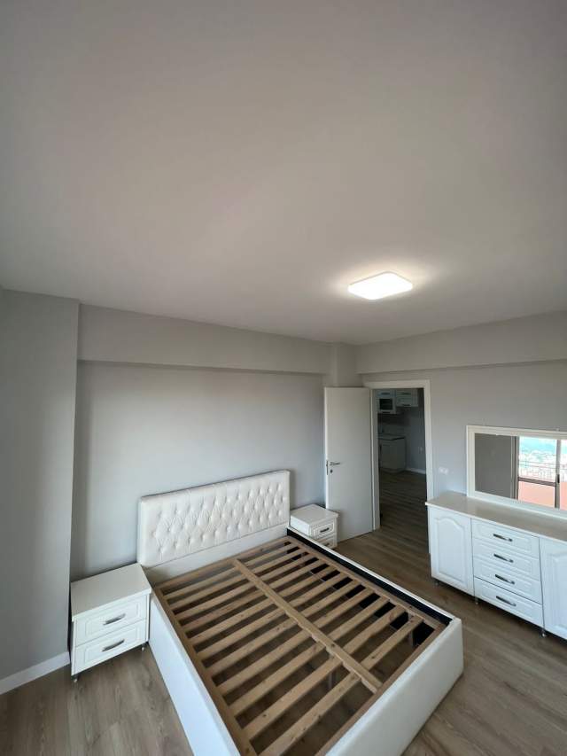 Tirane, shitet apartament 2+1+A+BLK Kati 10, 128.000 m² 124.000 Euro (LAPRAKE)