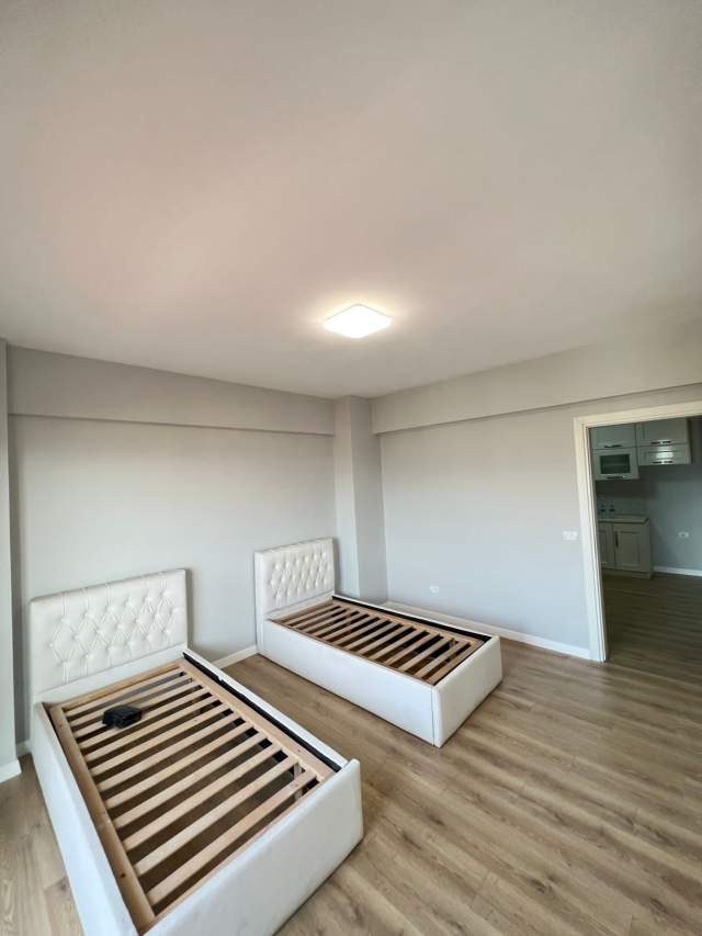 Tirane, shitet apartament 2+1+A+BLK Kati 10, 128.000 m² 124.000 Euro (LAPRAKE)