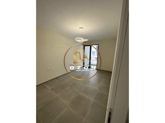 Tirane, jepet me qera apartament 1+1+A+BLK Kati 2, 75 m² 330 Euro (SPITALET)
