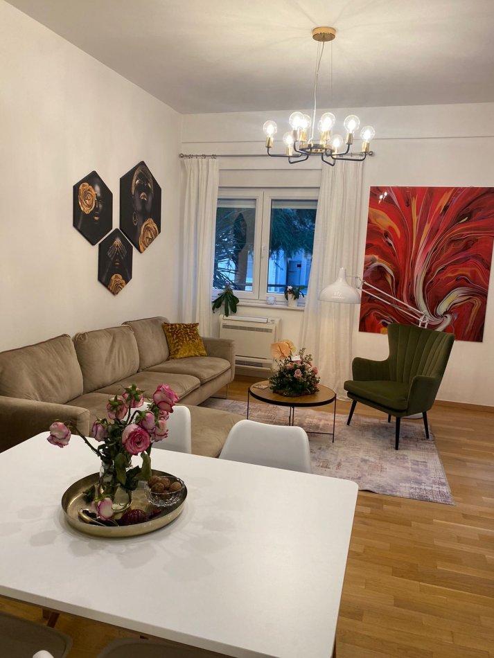 Qera Ap 2+1 Lux+Parkim,Rezidenca The Touch of Sun. UNA36944
