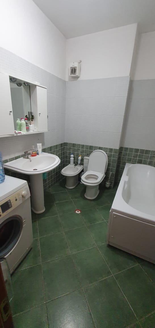 Tirane, shitet apartament 1+1+BLK Kati 7, 75 m² 105.000 Euro (Rruga Don Bosko)
