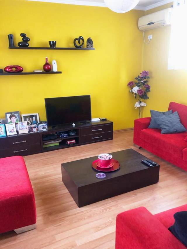 Tirane, shitet shtepi 1 Katshe Kati 0, 100 m² 450 Euro (Klinika Iraniane)
