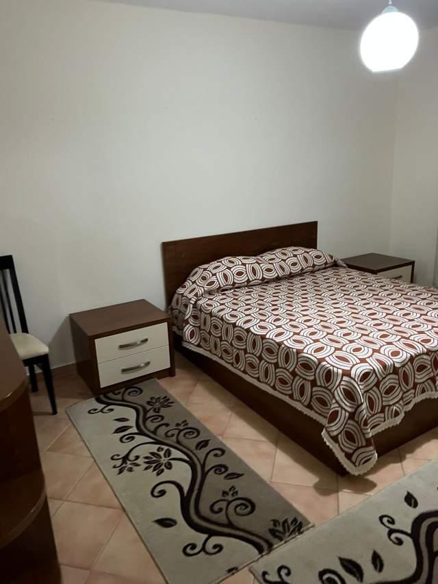 Tirane, jepet me qera apartament 2+1+BLK Kati 3, 73 m² 400 Euro (Marie logoreci)