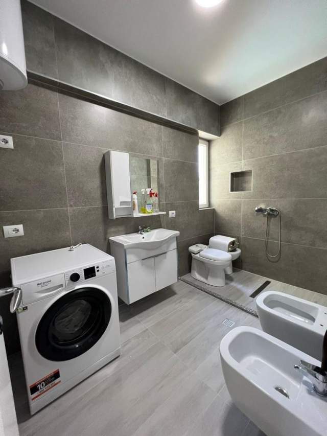 Tirane, jepet me qera apartament 2+1+BLK Kati 4, 95 m² 600 Euro (LIQENI I THATE)