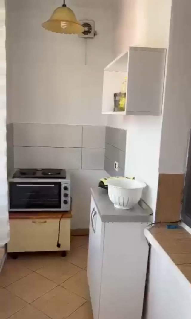 Tirane, jepet me qera apartament 1+1 Kati 4, 56 m² 350 Euro (4 deshmoret)
