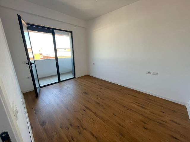 Tirane, shitet apartament 2+1+BLK Kati 8, 110 m² 142.700 Euro (Nexho Konomi)