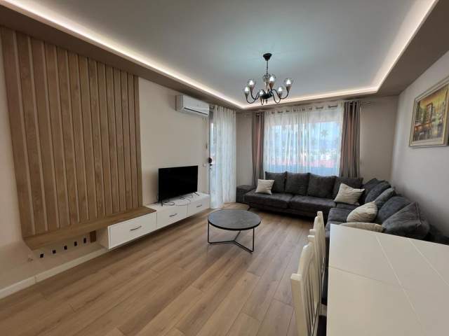 Tirane, jepet me qera apartament Kati 3, 70 m² 500 Euro (liqeni i thate)