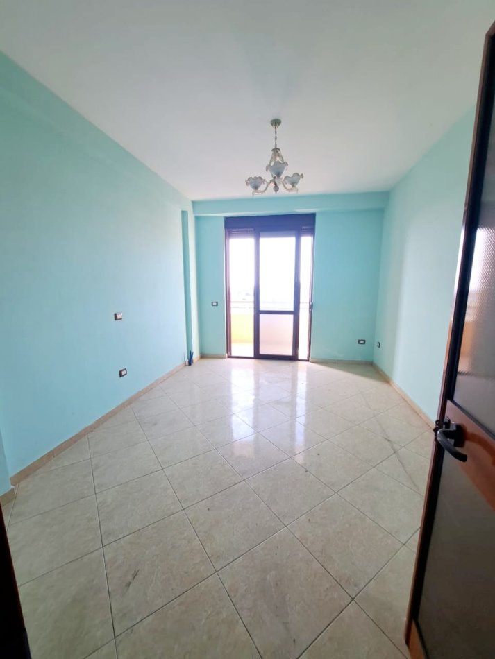 Kavaje, shitet apartament 3+1+Aneks+Ballkon , 147 m² 74.900 € (shetitorja Kavaljon,Kavaje)