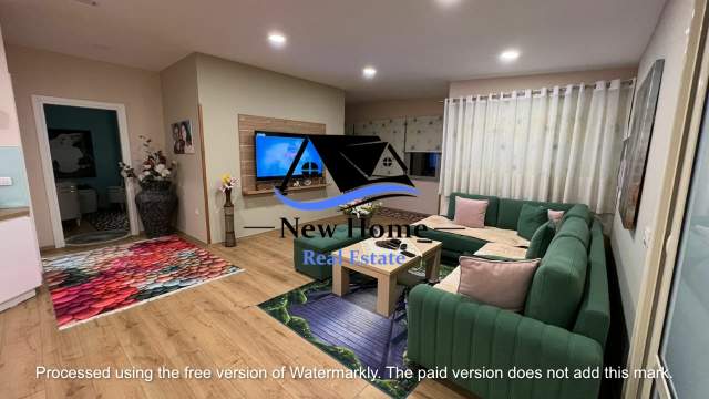 Lezhe, shitet apartament me pamje nga deti 5+1+BLK Kati 7, 237 m²  (KOMPLEKSI ADRIATIK NE SHENGJIN)